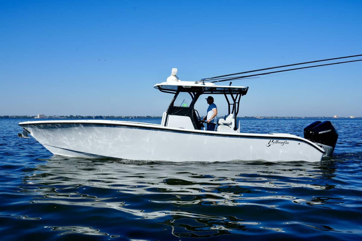 2023 Yellowfin 32 Offshore "Luhn 32" photo 5