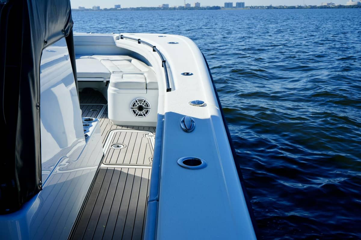 2023 Yellowfin 32 Offshore "Luhn 32" photo 17