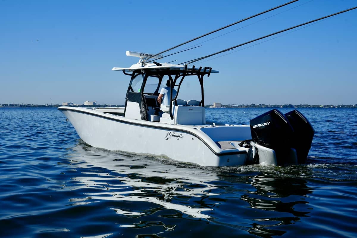 2023 Yellowfin 32 Offshore "Luhn 32" photo 7