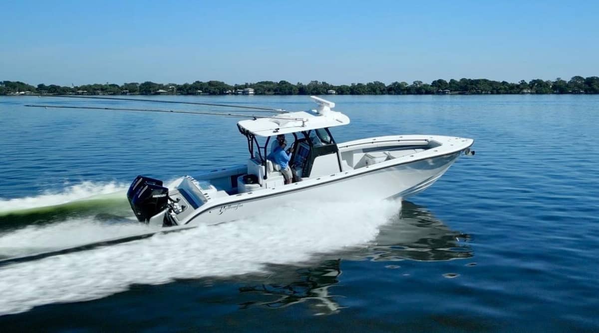 2023 Yellowfin 32 Offshore "Luhn 32" photo 2
