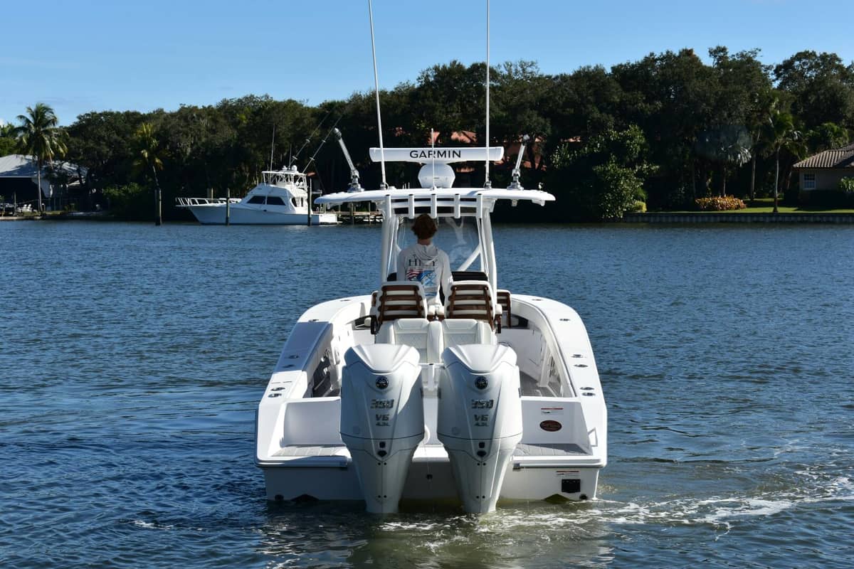 2025 Jupiter 32 FS "FULL CIRCLE" photo 15