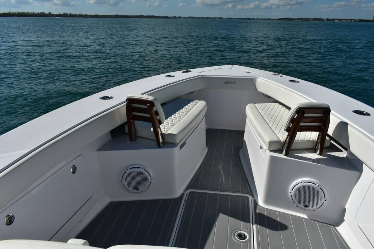 2025 Jupiter 32 FS "FULL CIRCLE" photo 10