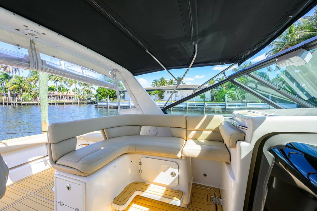 2002 Tiara Yachts 3100 LE "Black Jack" photo 14