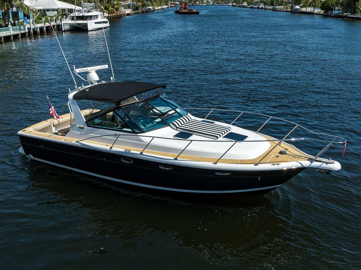 2002 Tiara Yachts 3100 LE "Black Jack" photo 35