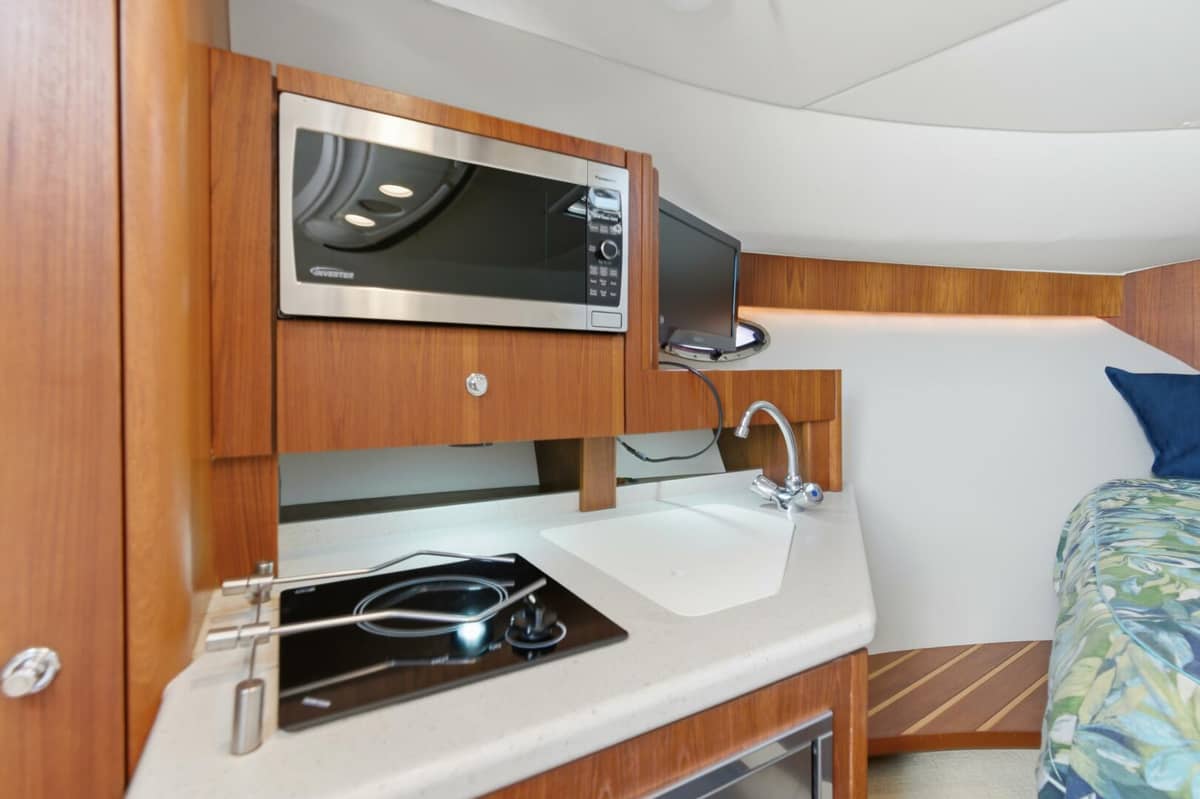 2011 Tiara Yachts 3100 Open "Serenity" photo 26