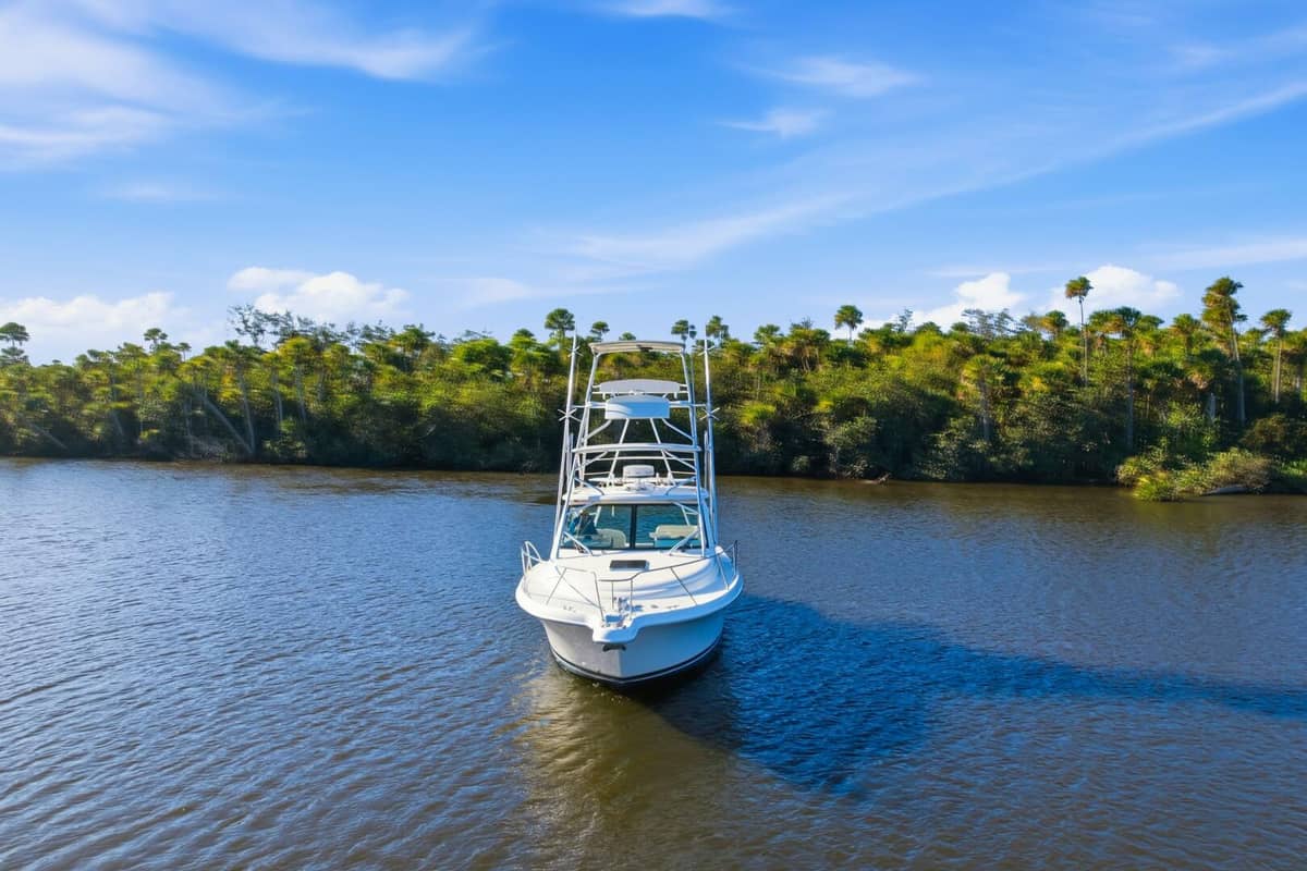 2011 Tiara Yachts 3100 Open "Serenity" photo 3