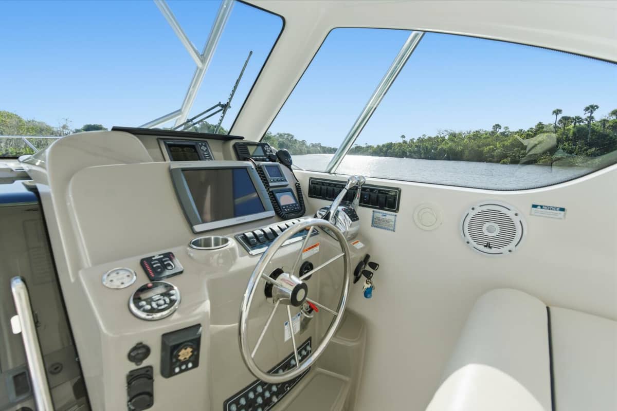 2011 Tiara Yachts 3100 Open "Serenity" photo 23