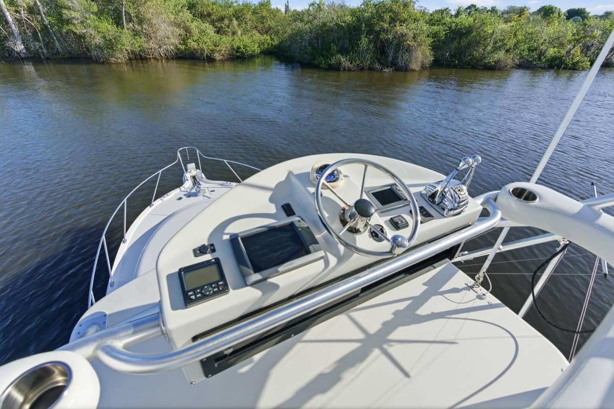 2011 Tiara Yachts 3100 Open "Serenity" photo 31