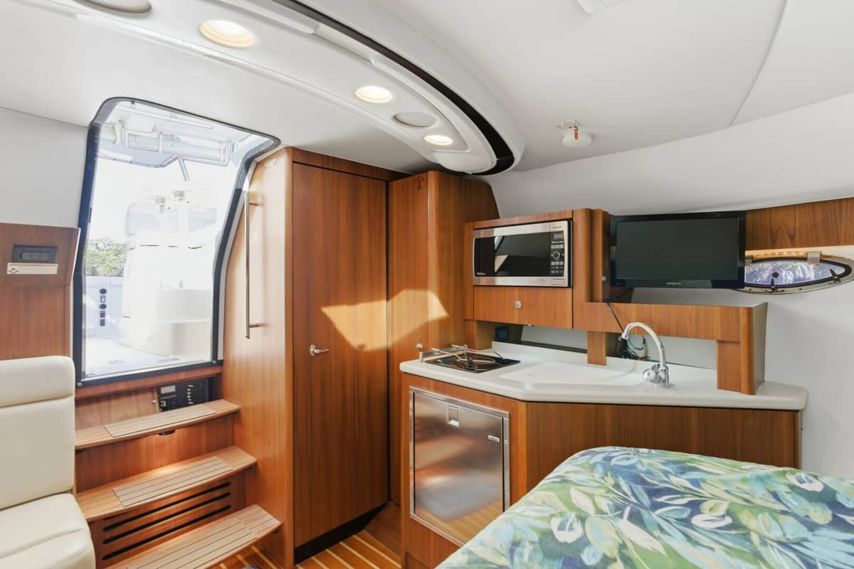2011 Tiara Yachts 3100 Open "Serenity" photo 24