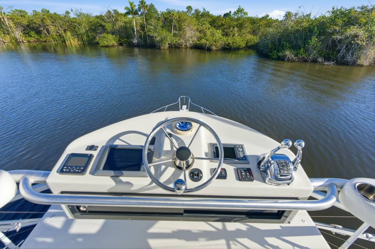 2011 Tiara Yachts 3100 Open "Serenity" photo 29
