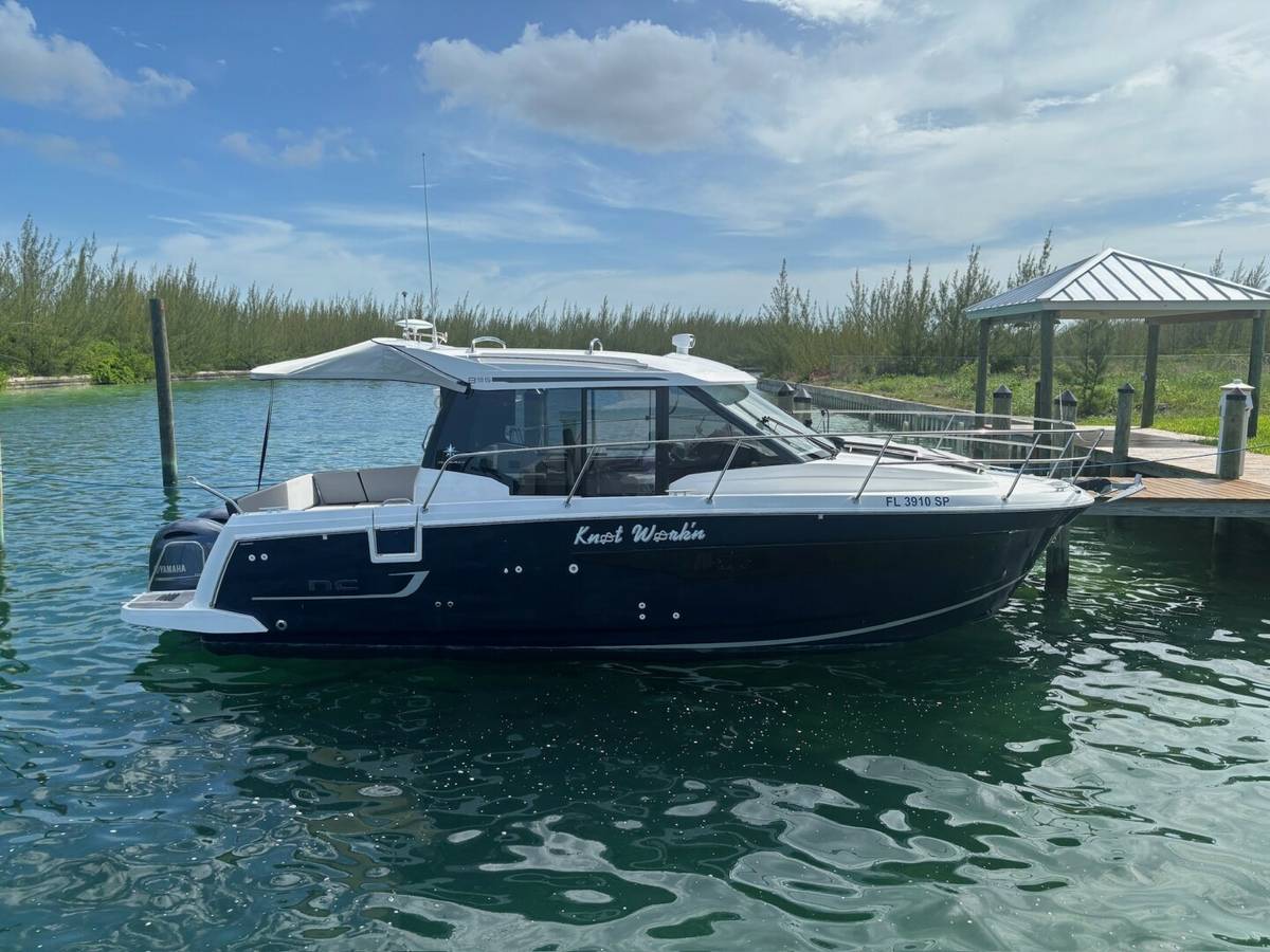 2020 Jeanneau NC895 "Knot Work'N" photo