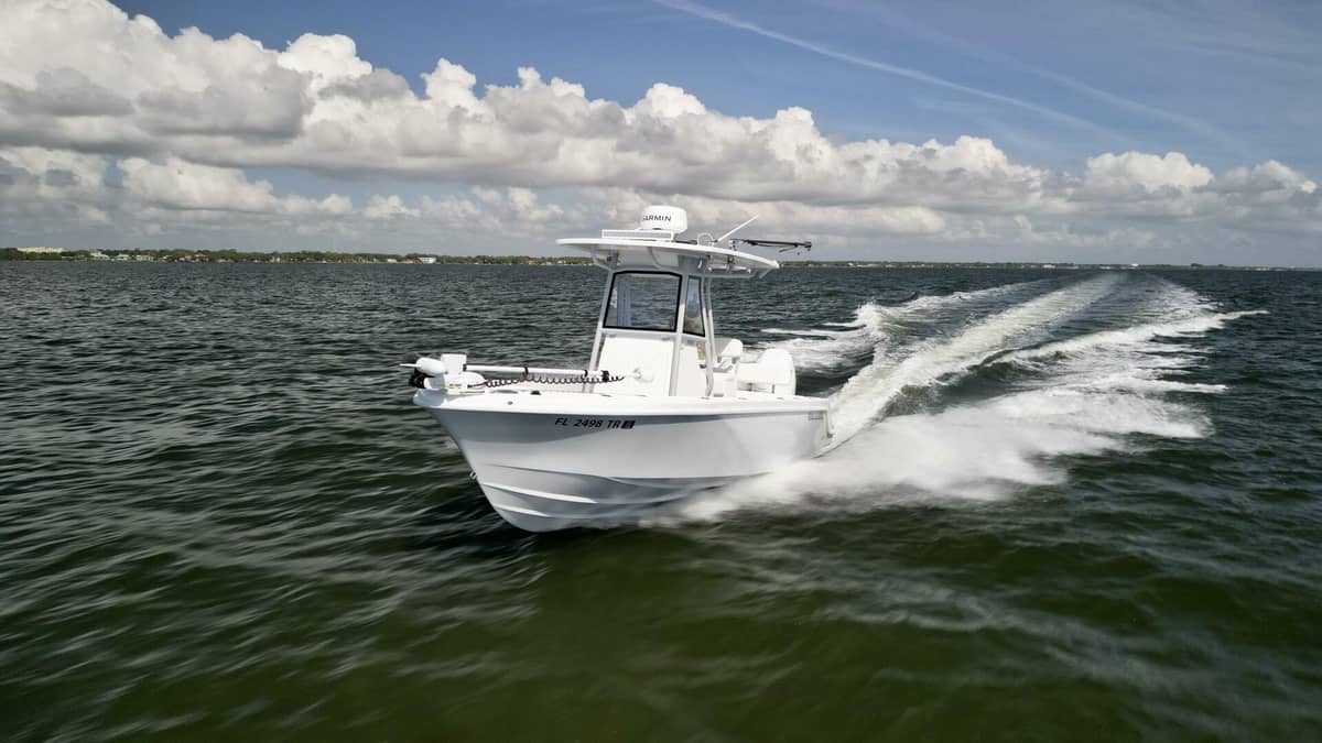 2024 Reef Runner Center Console photo