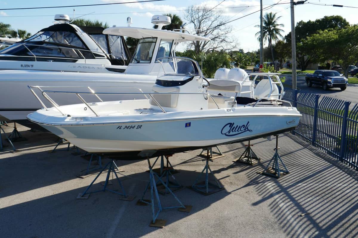 2020 Boston Whaler 210 Dauntless photo