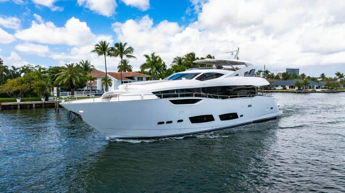 2019 Sunseeker 95 Motor Yacht "Star of the Sea" photo