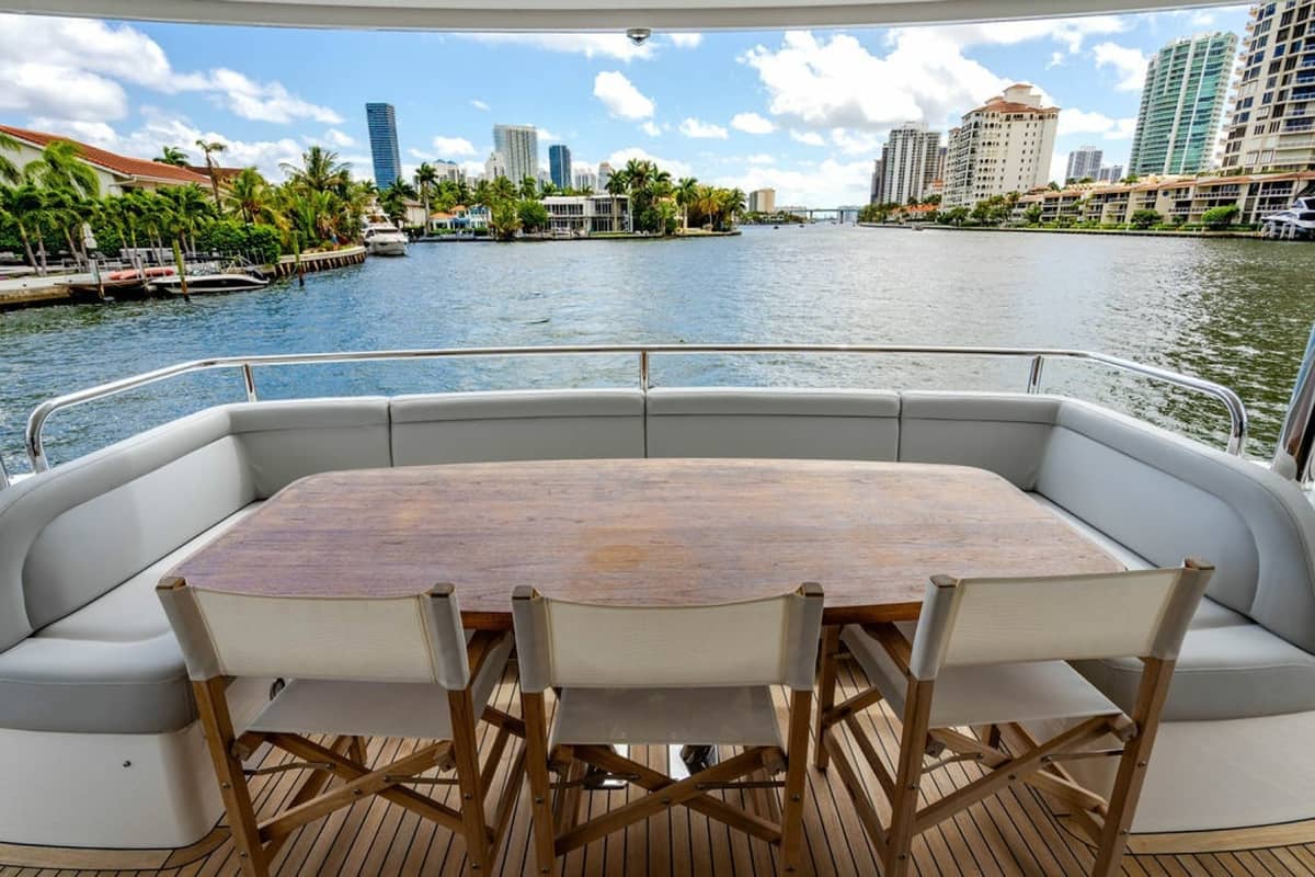2019 Sunseeker 95 Motor Yacht "Star of the Sea" photo 16