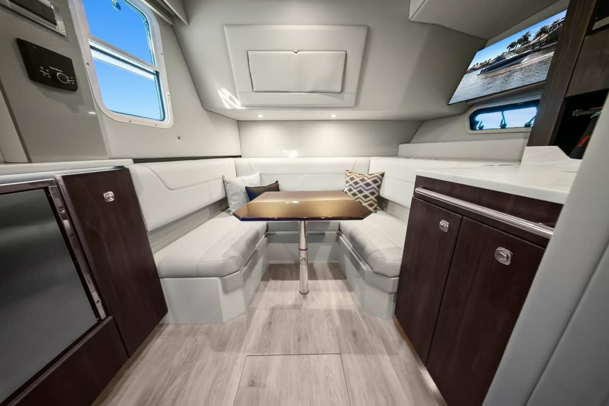 2023 Formula 380 Super Sport Crossover "No Name" photo 32