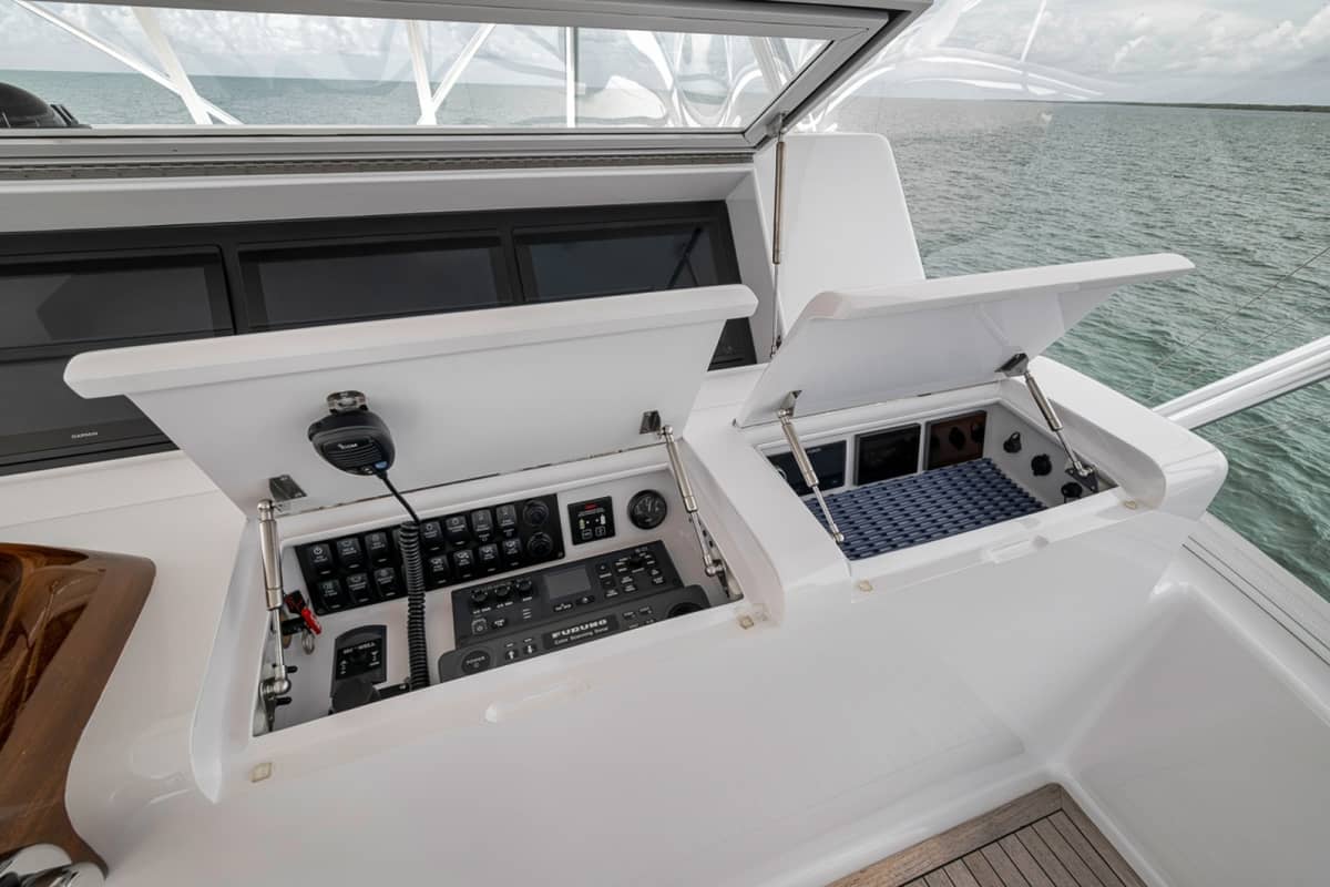 2021 Weaver 75 Convertible "Genesis" photo 53