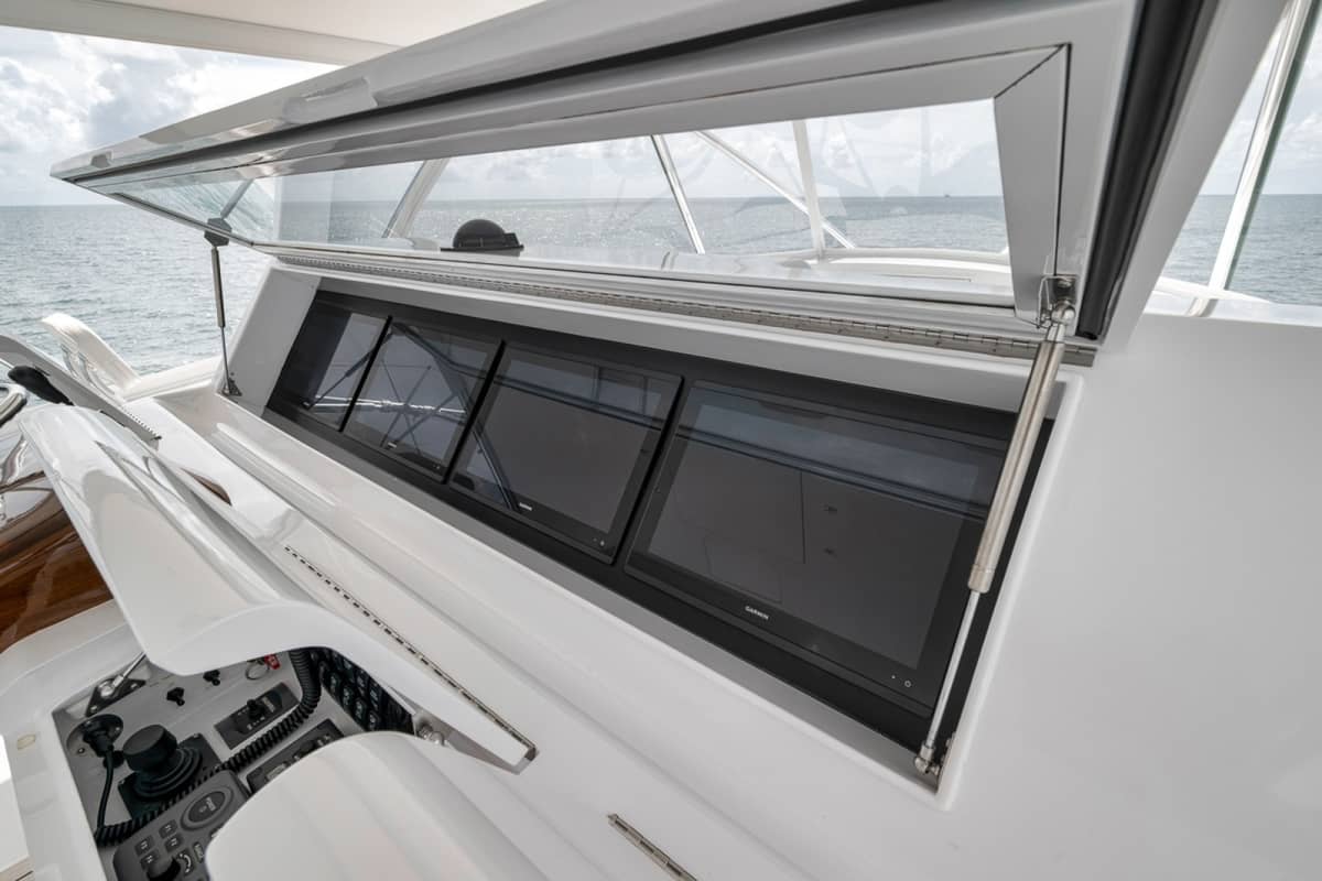 2021 Weaver 75 Convertible "Genesis" photo 55