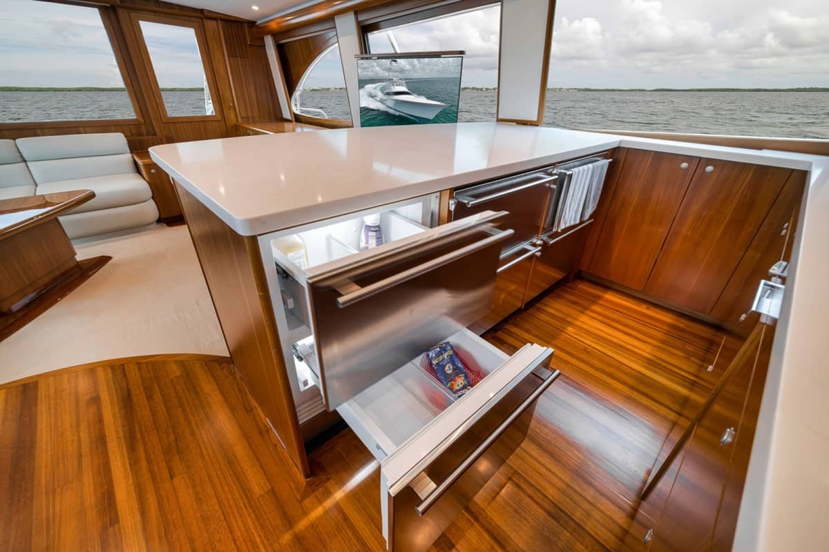 2021 Weaver 75 Convertible "Genesis" photo 22