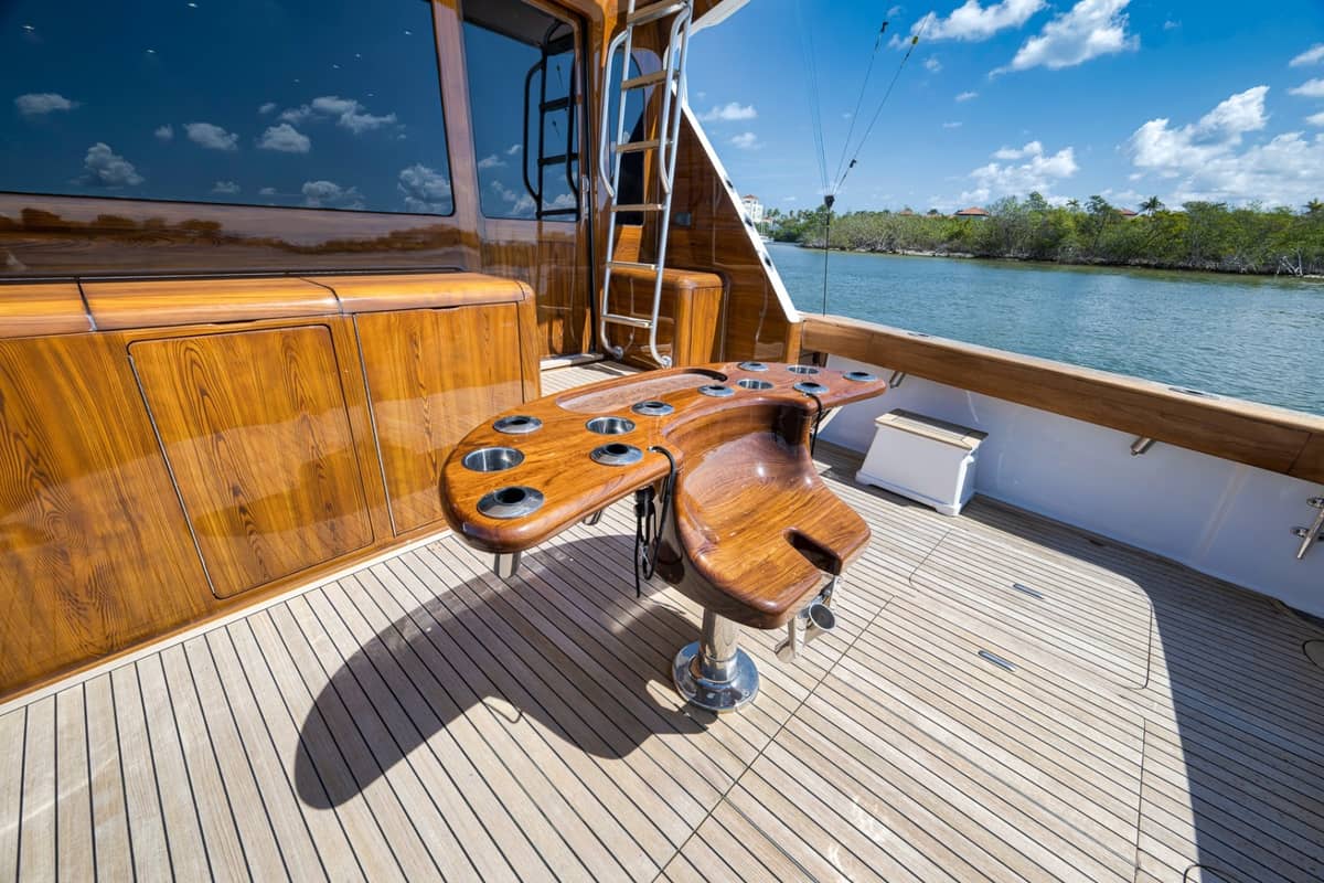 2003 Viking 52 Convertible "THE HURRICANE" photo 27
