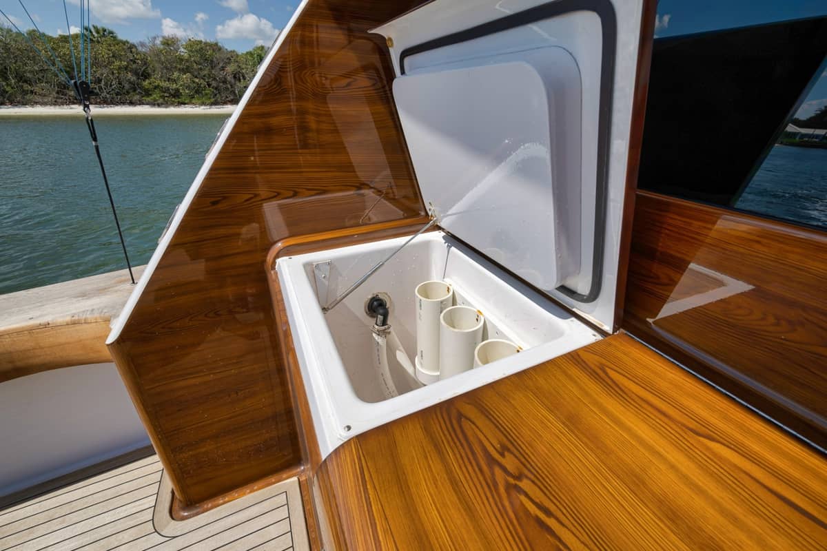 2003 Viking 52 Convertible "THE HURRICANE" photo 24
