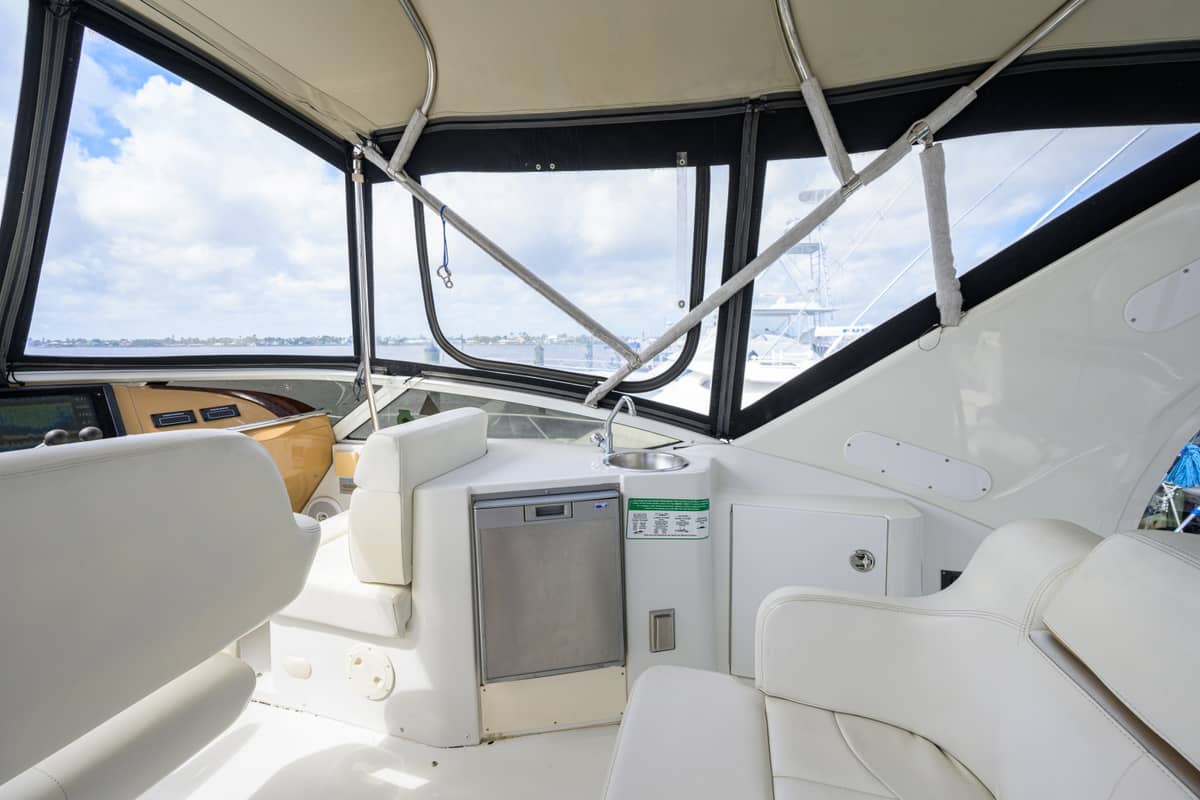 2003 Carver 444 "Great Adventure" photo 27