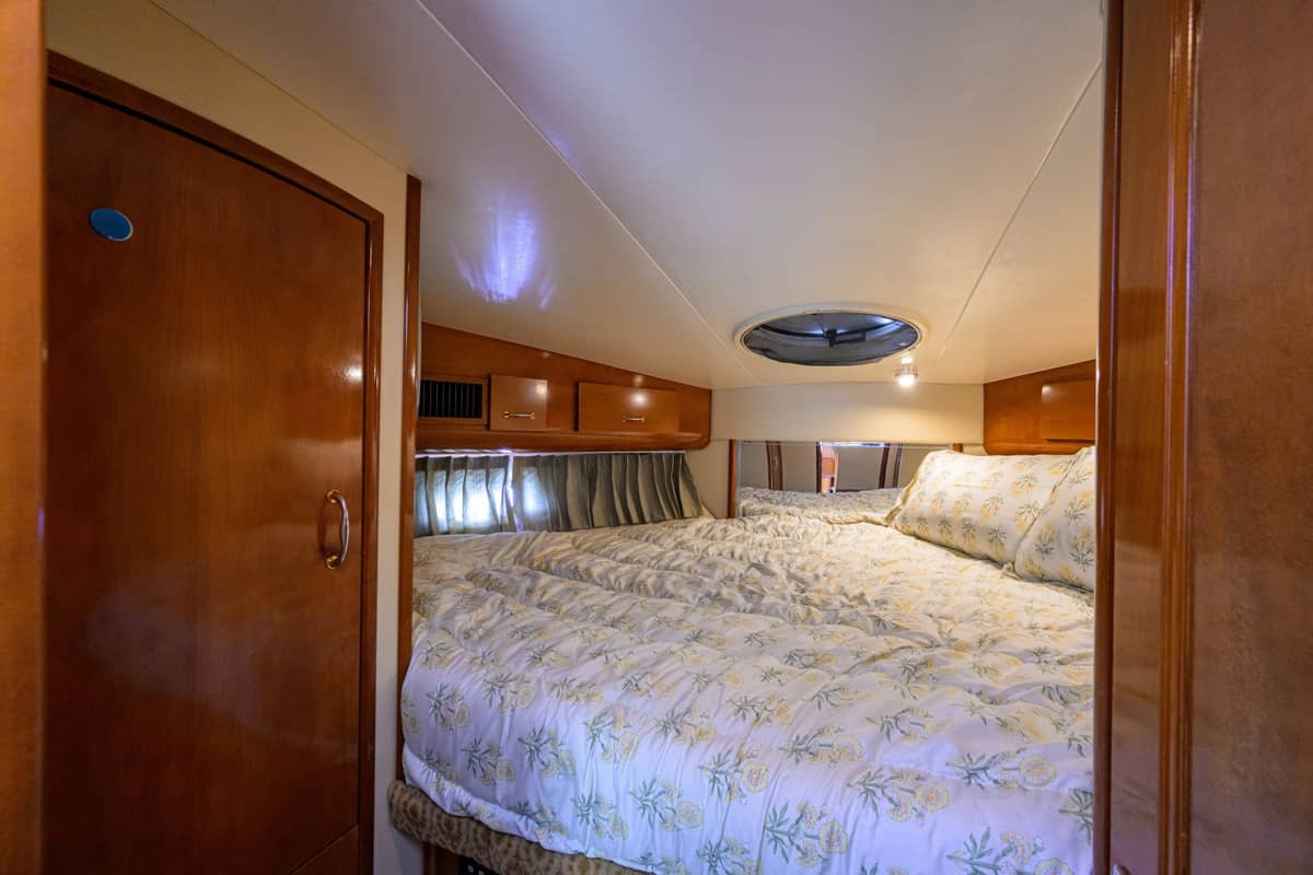 2003 Carver 444 "Great Adventure" photo 47