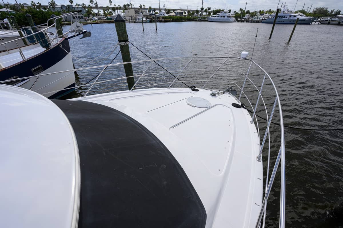 2003 Carver 444 "Great Adventure" photo 16