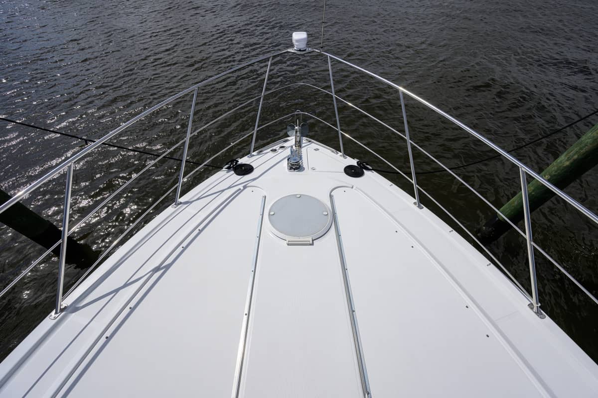 2003 Carver 444 "Great Adventure" photo 13