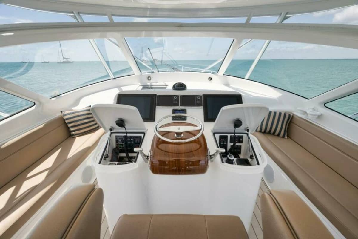 2015 Viking 42 Open "GAMECHANGER" photo 9