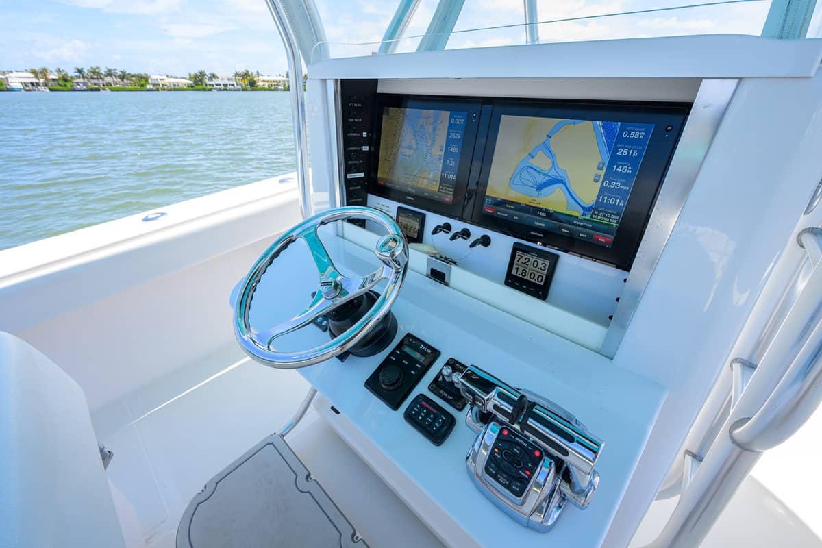 2013 Bahama 41 Center Console "41 Bahama 2013" photo 25