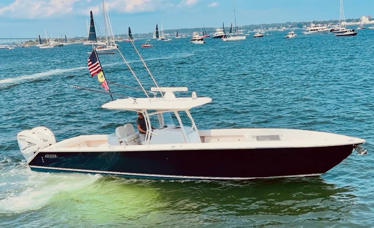 2020 Jupiter 38HFS "PLAYPEN" photo