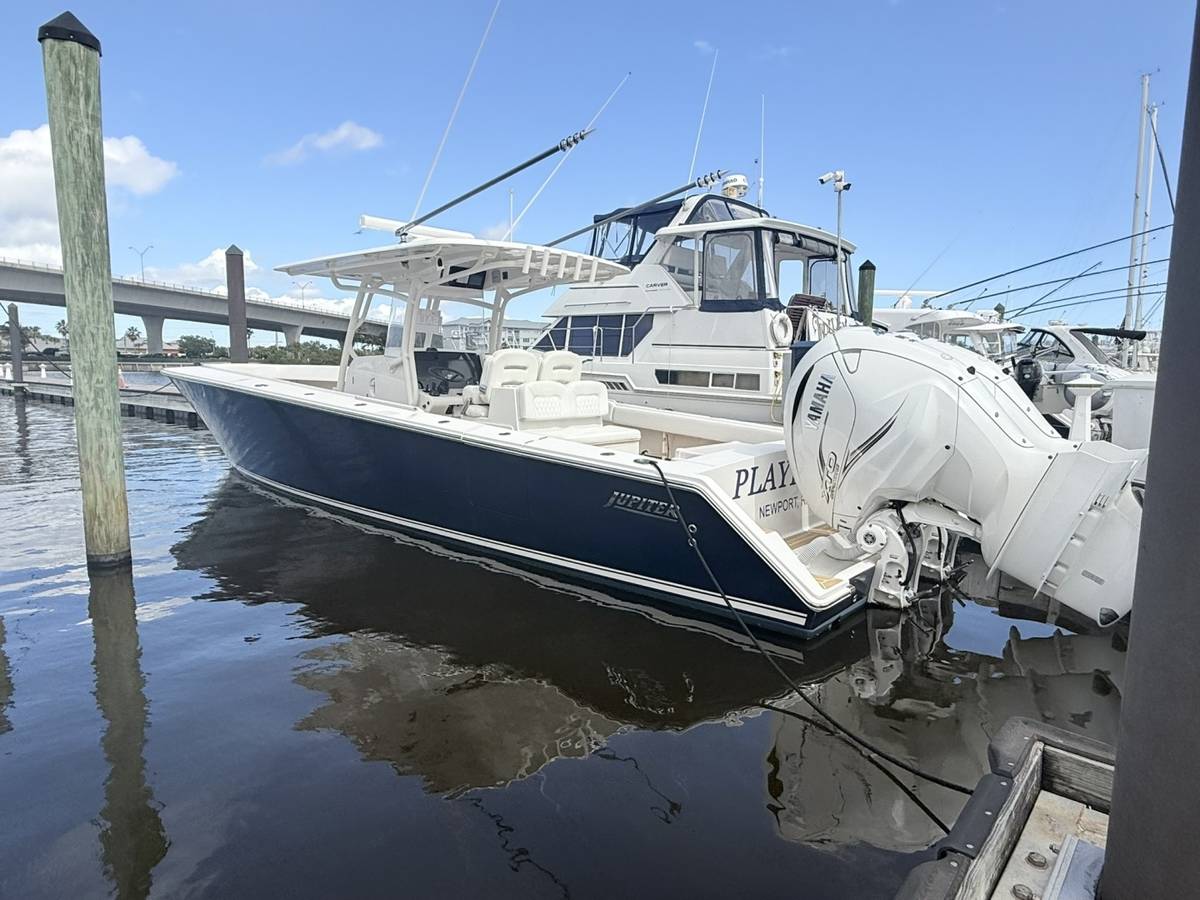 2020 Jupiter 38HFS "PLAYPEN" photo 29