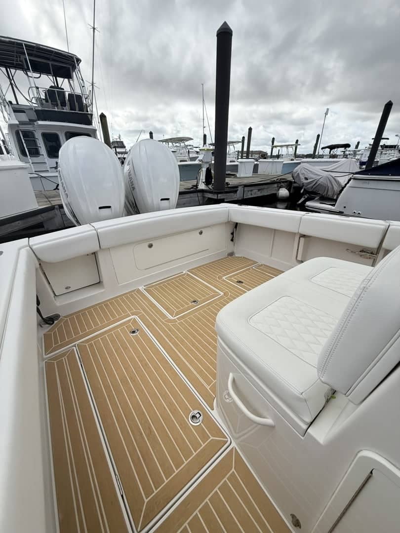 2020 Jupiter 38HFS "PLAYPEN" photo 21