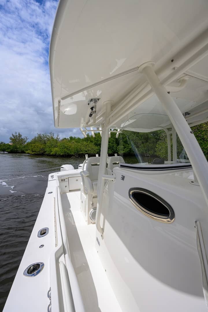 2019 Regulator 31 Center Console "SWEET MELISSA" photo 29