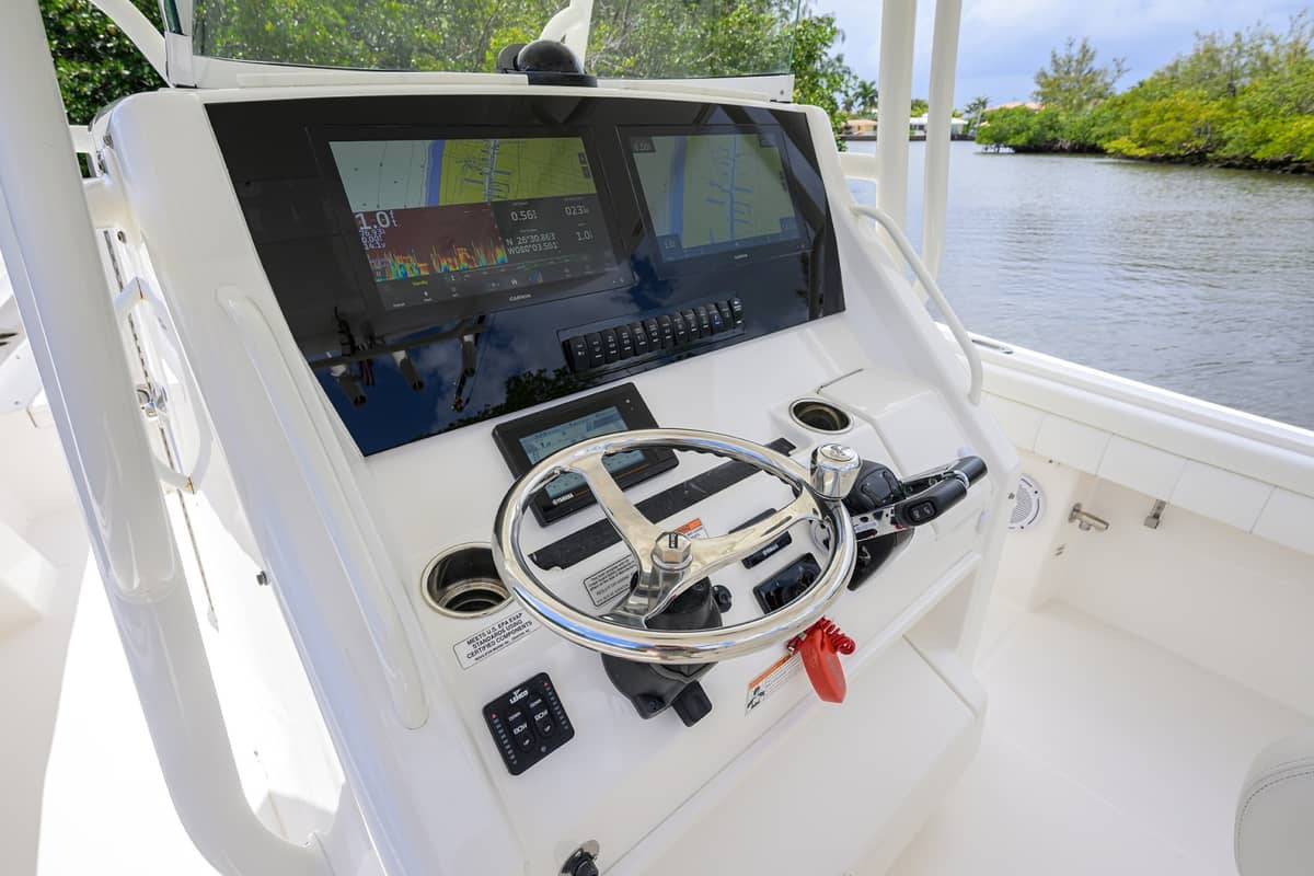 2019 Regulator 31 Center Console "SWEET MELISSA" photo 24