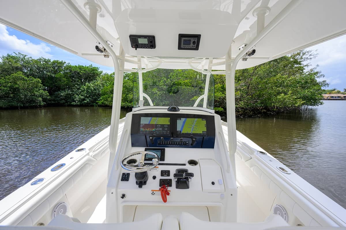 2019 Regulator 31 Center Console "SWEET MELISSA" photo 25