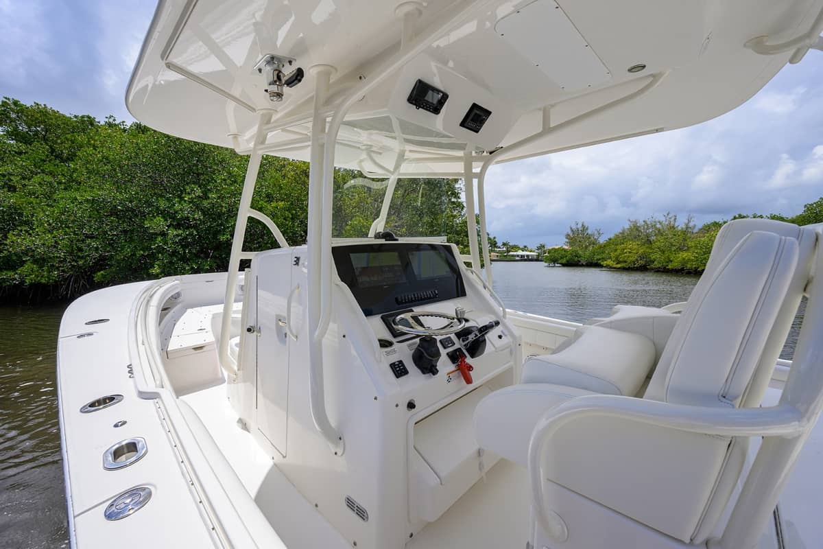 2019 Regulator 31 Center Console "SWEET MELISSA" photo 23