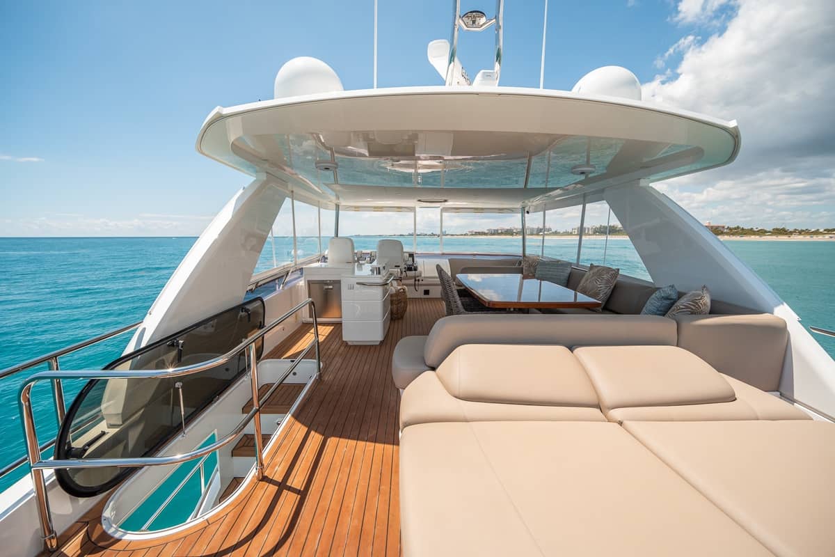 2017 Princess 68 Flybridge "PATRIOT" photo 6