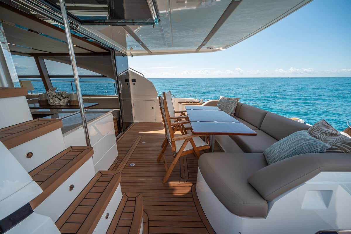 2017 Princess 68 Flybridge "PATRIOT" photo 15
