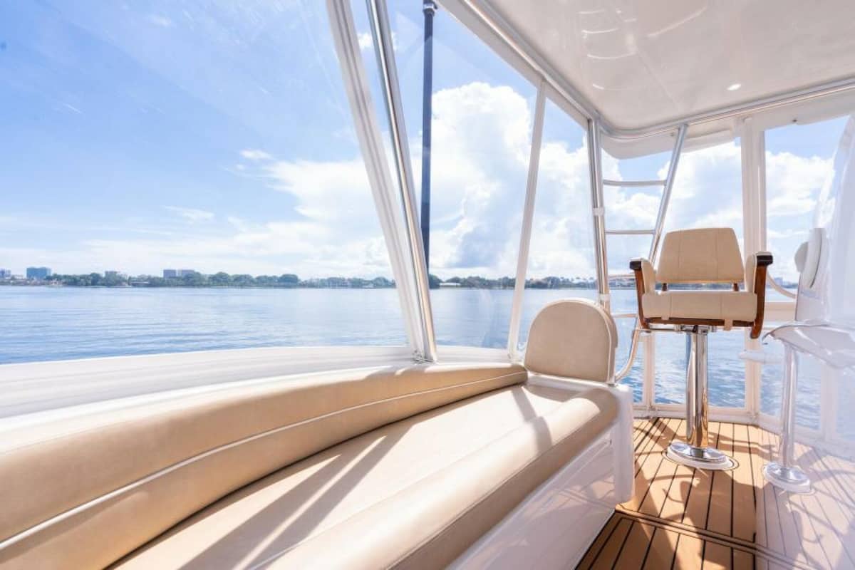 2019 Viking 48 Convertible "SEA BLOCK" photo 27