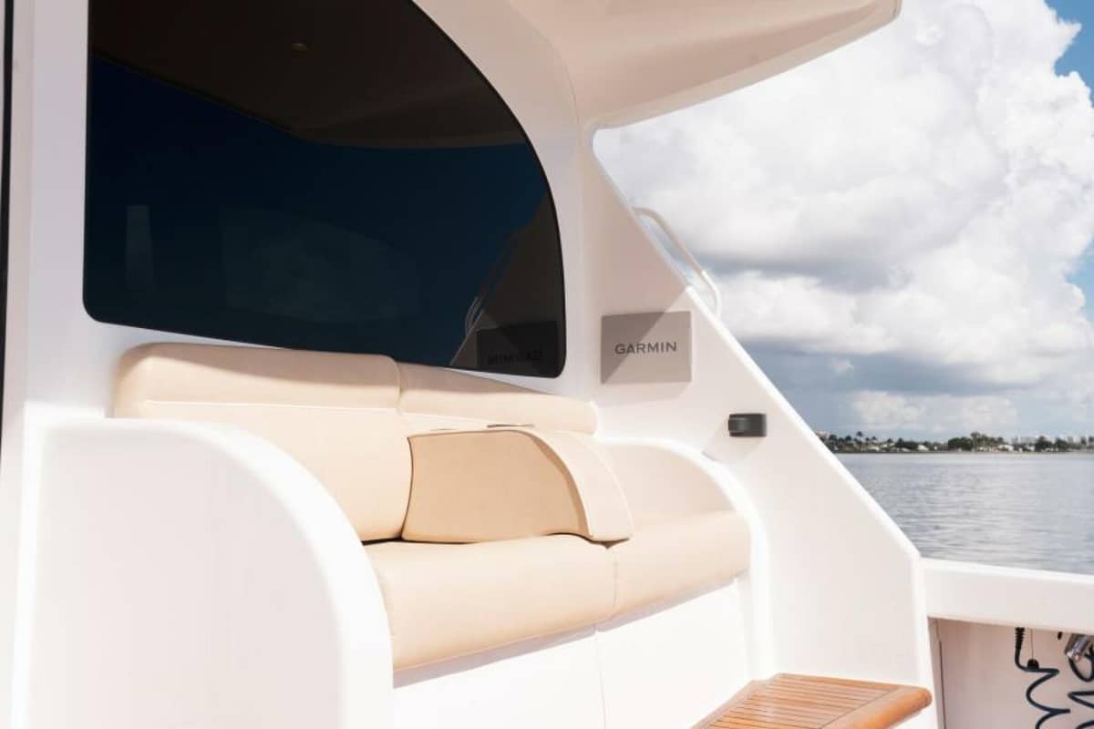 2019 Viking 48 Convertible "SEA BLOCK" photo 20