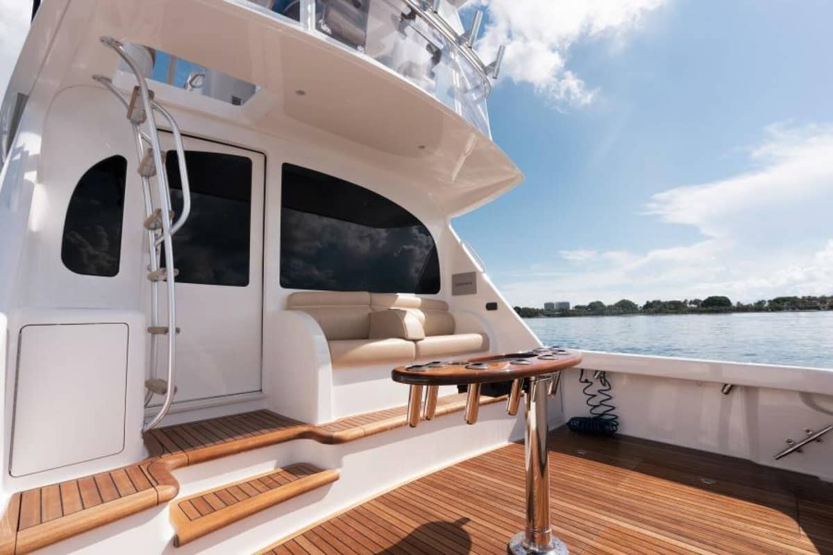2019 Viking 48 Convertible "SEA BLOCK" photo 2