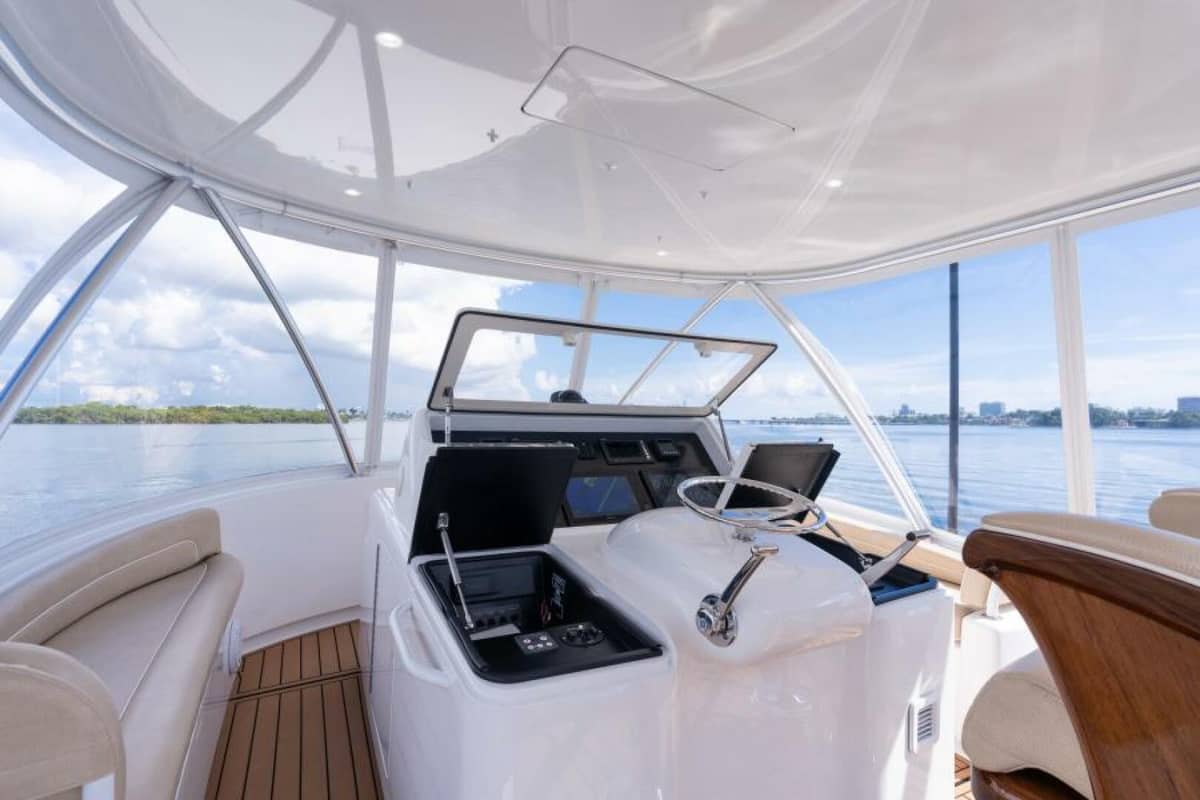2019 Viking 48 Convertible "SEA BLOCK" photo 24