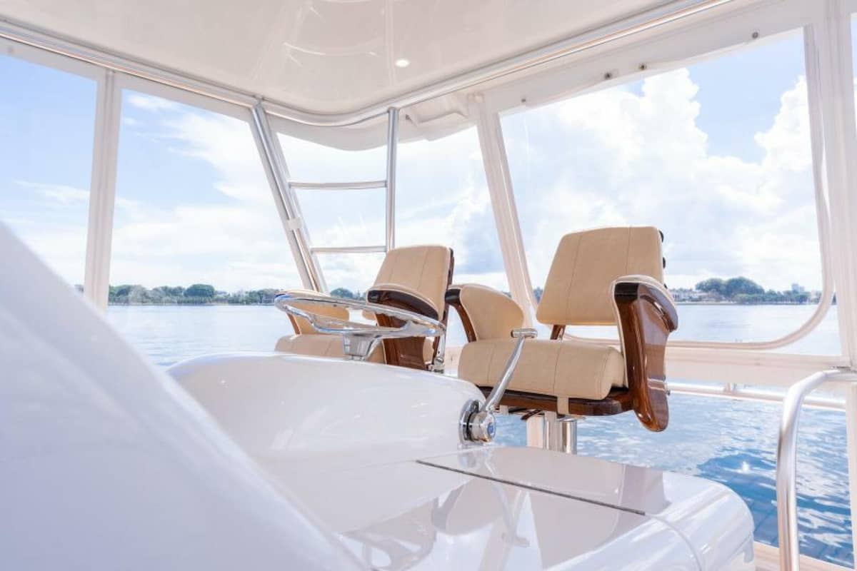 2019 Viking 48 Convertible "SEA BLOCK" photo 26