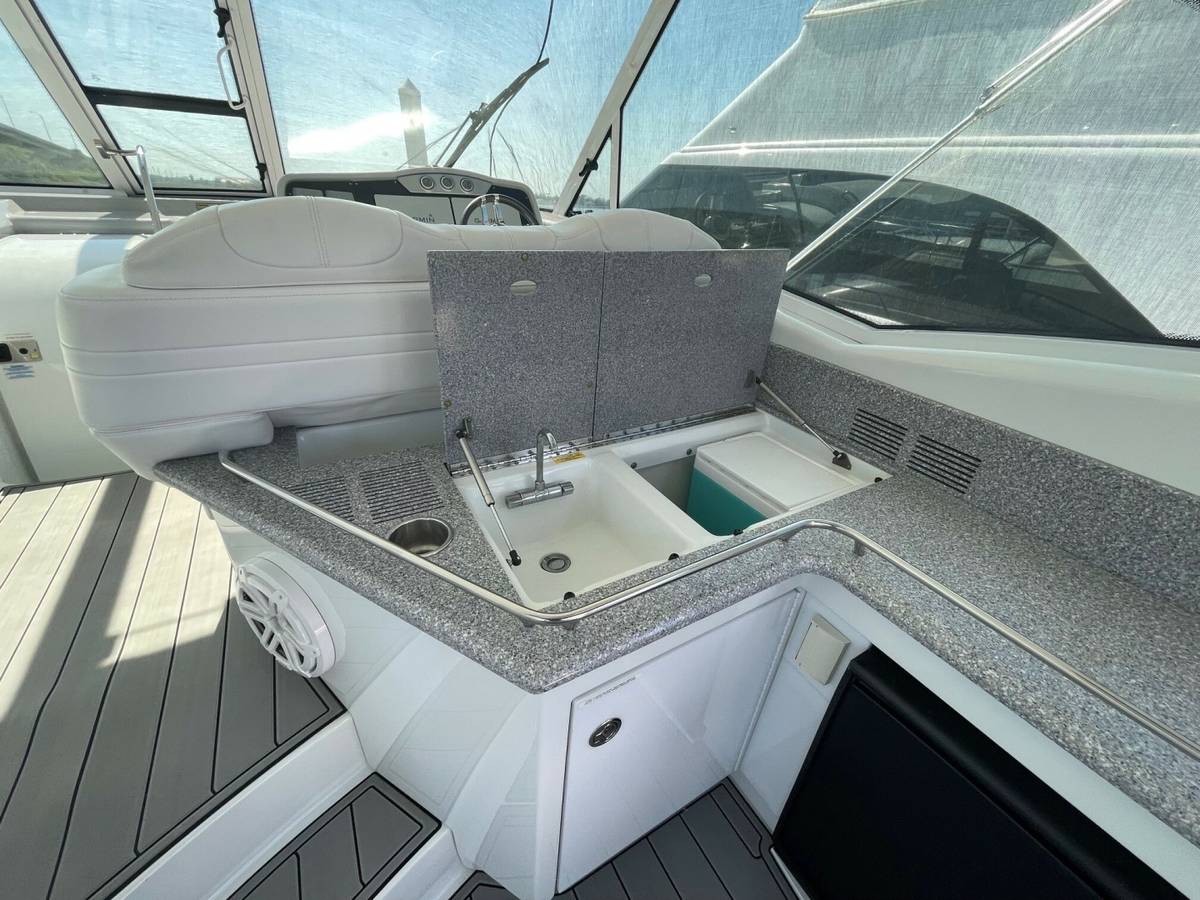 2008 Formula 45 Yacht "IMMACULATE DREAM" photo 16
