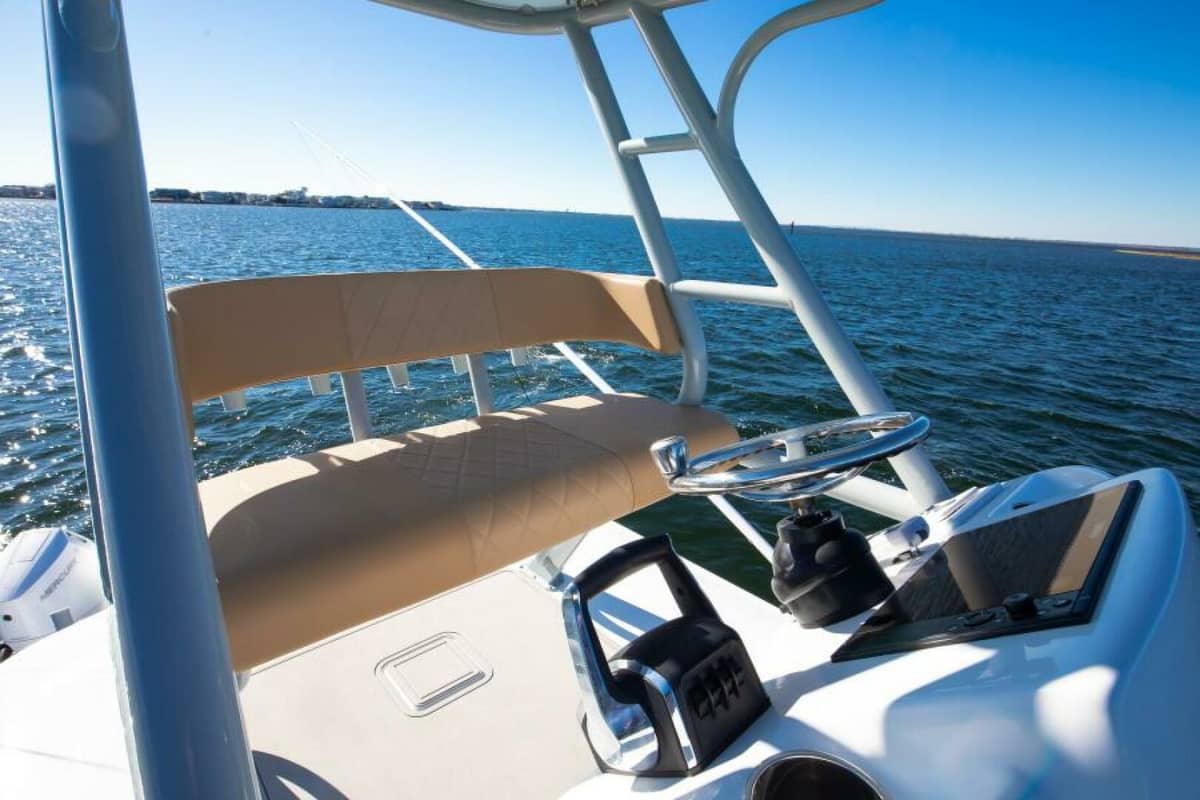 2025 Freeman 43 Center Console photo 14