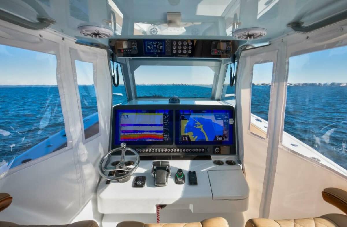 2025 Freeman 43 Center Console photo 9