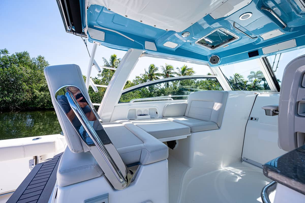 2021 Boston Whaler 345 Conquest photo 24