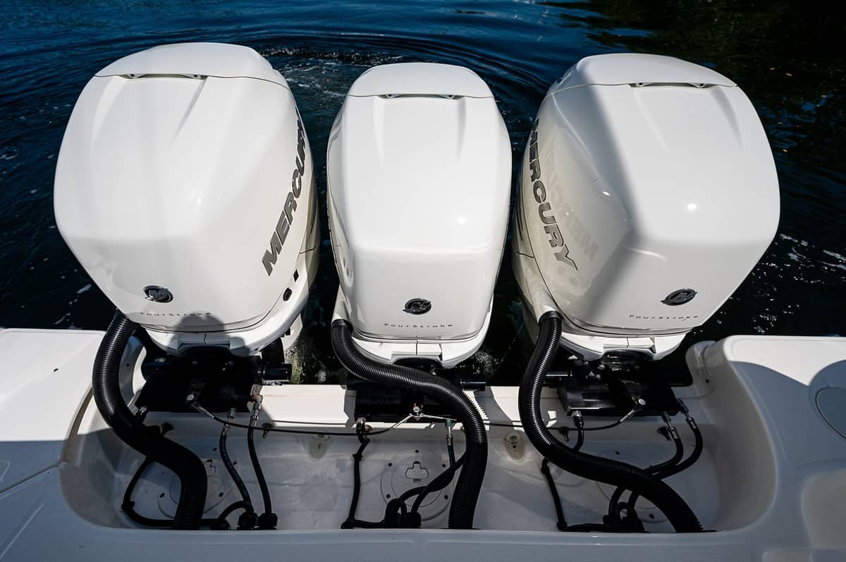 2021 Boston Whaler 345 Conquest photo 34